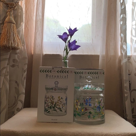 Other - Home 💖💥essential botanical ❤️😍biscuit jar💥✨🆕